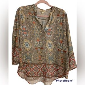 Multi-colored flowery blouse